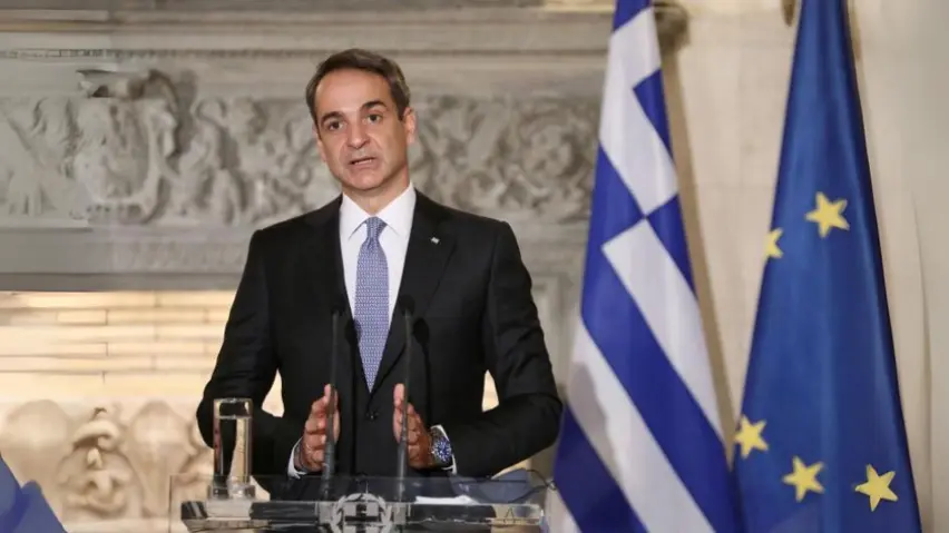 Greece Implements Six-Day Work Week - Find Out Which Industries Are Affected!